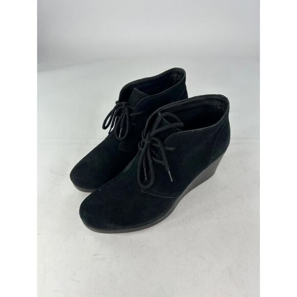 CROCS Leigh Black Suede Wedge Shootie US 8.5 Ladies Ankle Boot Booties Shoes - Picture 10 of 15